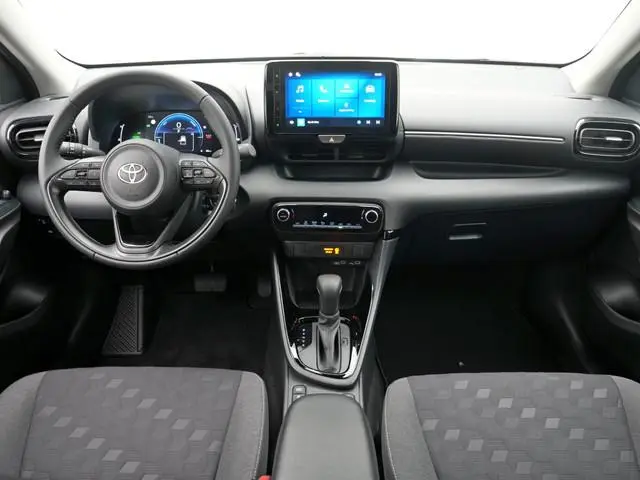 Toyota Yaris 1.5 Hybrid 115 Dynamic | LED | Camera | Private lease 459 pm