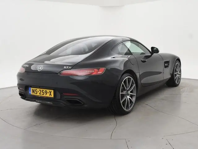 Mercedes-Benz AMG GT 4.0 S 510 PK + BURMESTER | PANORAMA | MANUFAKTUR MAGNIETZWART | PERFORMANCE SEA...