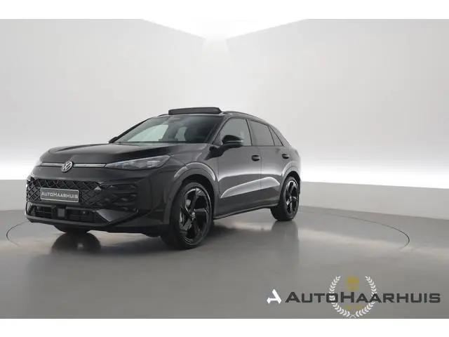 Volkswagen T-Roc 1.5 eTsi R-Line | Pano | IQ Light | Adapt. Cruise | Trekhaak | Camera | Stoel- Stuu...