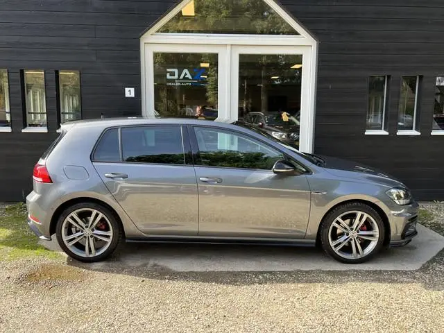 Volkswagen Golf 1.5 TSI Highline Business R Aut/Ecc/Navi/Pano/ Pdc