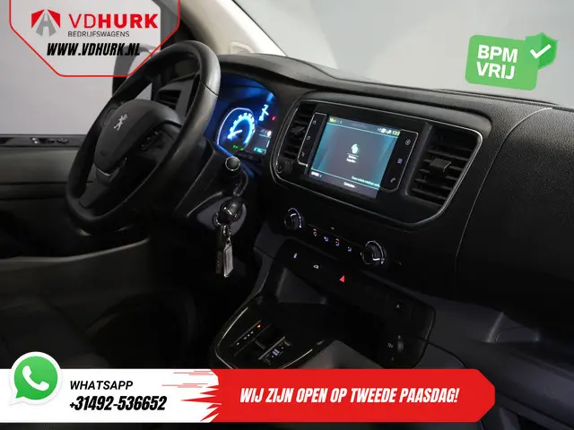 Peugeot e-Expert Premium 50 kWh 230 km WLTP Snellader/ Elek.dakventilator/ Navi/ Carplay/ Camera/ PD...