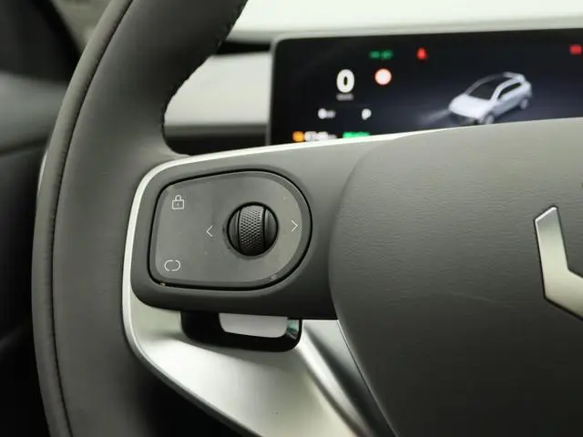 Leapmotor B10