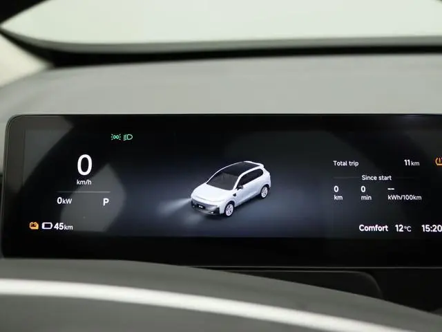 Leapmotor B10