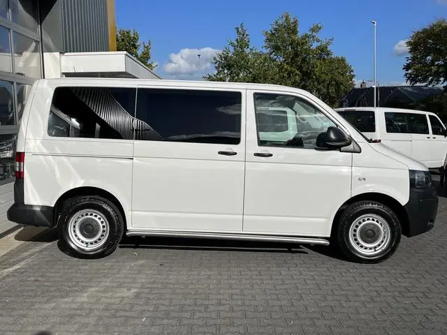 Volkswagen Transporter Kombi 2.0 TDI 140 pk DSG Automaat L1H1 BM 20 stuks op Voorraad !!!  BTW en BP...