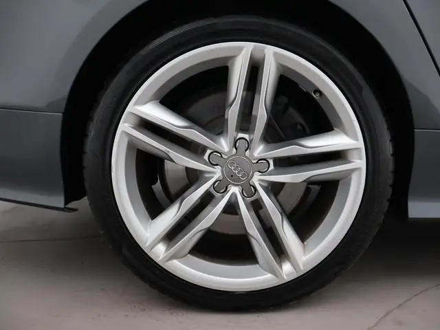 Audi S7