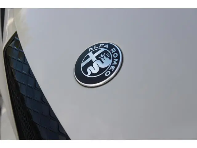 Alfa Romeo Junior