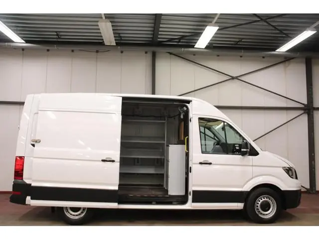 Volkswagen Crafter 2.0 TDI 140PK L3H3 EURO 6 3000KG trekvermogen Volkswagen Crafter 35 2.0 TDI 140PK...