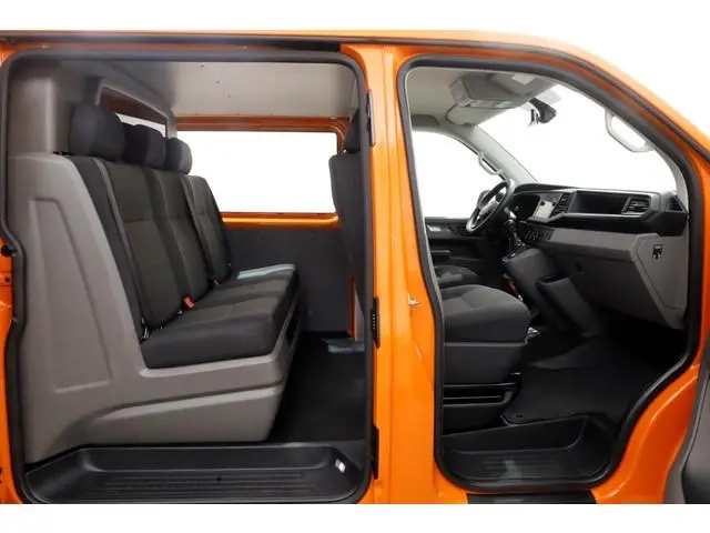 Volkswagen Transporter T6.1 2.0 TDI 110pk Lang D.C. Airco/Navi/Camera 04-2021