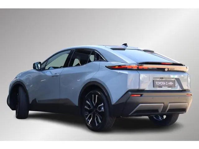 Toyota C-HR+