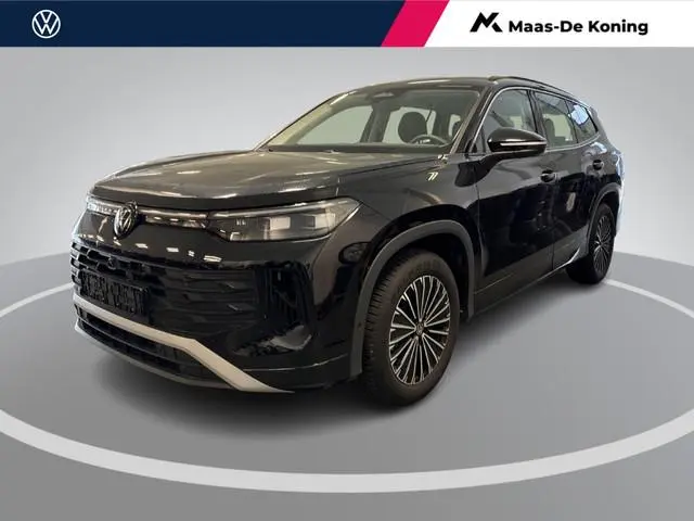 Volkswagen Tayron 1.5 eTSI 150pk DSG Life Edition · 7-persoons · 360 Camera · Inklap. Trekhaak · Mat...