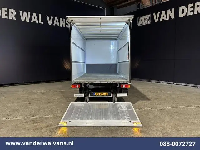 Citroën Jumper 2.2 BlueHDi 141pk Bakwagen 436cm Lang Laadklep Euro6 Airco | 1075kg laadvermogen Bijr...