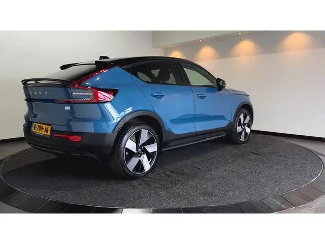 Volvo C40 Recharge Twin Intro Edition 78 kWh | panoramadak | adaptieve cruise control |  Soh (batter...