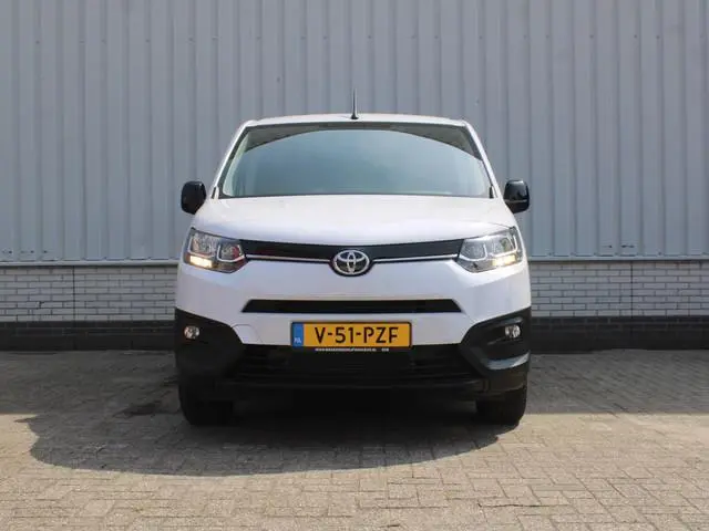 Toyota pro-ace