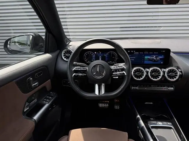 Mercedes-Benz GLA-klasse 250 e AMG Line | memory | trekh | distronic |