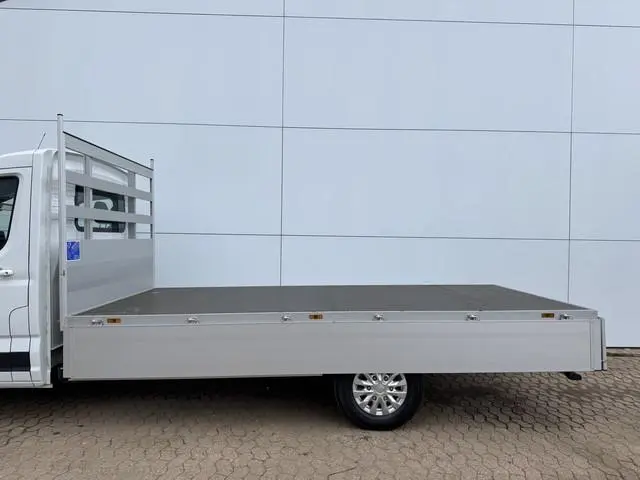 Maxus eDeliver9