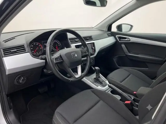 SEAT Arona 1.0 TSI Style 95pk | Navigatie via App | Climatronic | Lichtmetalen velgen | Cruise contr...