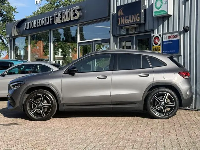 Mercedes-Benz GLA-klasse. 250 e Business Solution AMG Limited. | AUTOMAAT | TREKHAAK | CAMERA | SFEE...