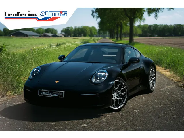 Porsche 911 3.0 Carrera 4 Sportuitlaat - Apple Carplay - Android Auto - LED - Stoelverwarming - Came...