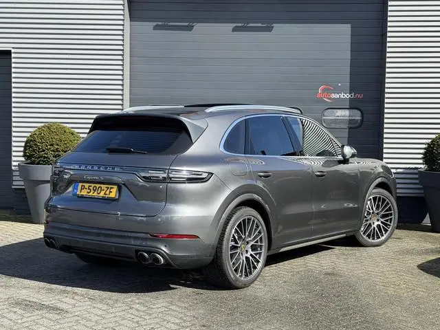 Porsche Cayenne 2.9 S Platinum Edition | Panoramadak | 360* Camera | Head-Up Display | Softclose | B...