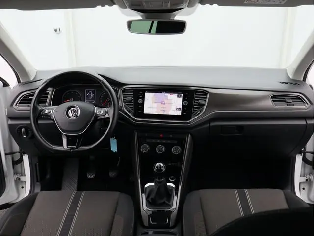 Volkswagen T-Roc 1.5 TSI Style/ lage km/ trekhaak!