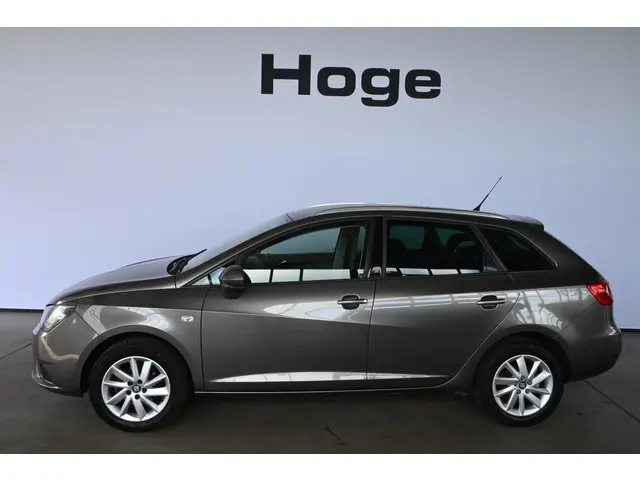 SEAT Ibiza ST 1.2 TSI Automaat Style Airco Navigatie Cruise Control Trekhaak Rijklaarprijs Inruil Mo...