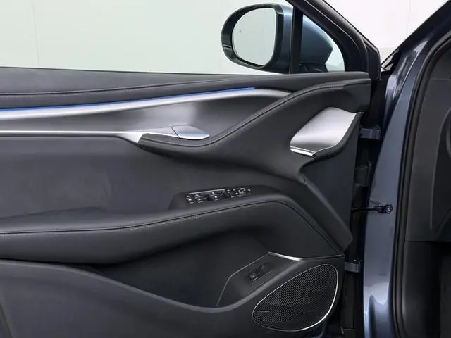 BYD SEALION