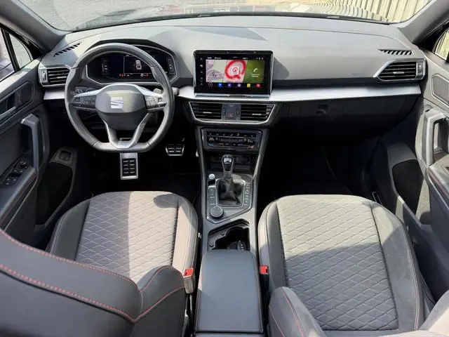 SEAT Tarraco 1.4 TSI e-Hybrid PHEV FR Business FABRIEKSGARANTIE 03-2028 20"/Panoramadak/Trekhaak/360...