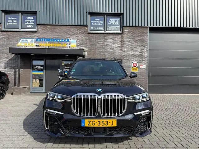 BMW X7 xDrive40i 6p. | AUTOMAAT | PANODAK | ACC | BOWERS & WILKINS | CAMERA | LASER | PARFUM | SFEER...