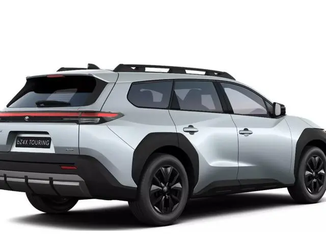 Toyota bZ4X Touring Executive AWD 75 kWh, Inruilpremie €3.000,- PANO, 1500 Kg trekgewicht, Synthetic...