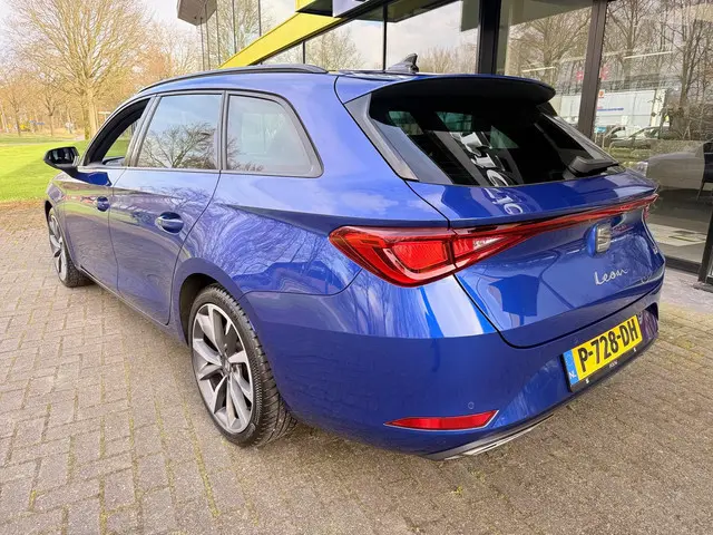 SEAT Leon Sportstourer 1.5 eTSI FR