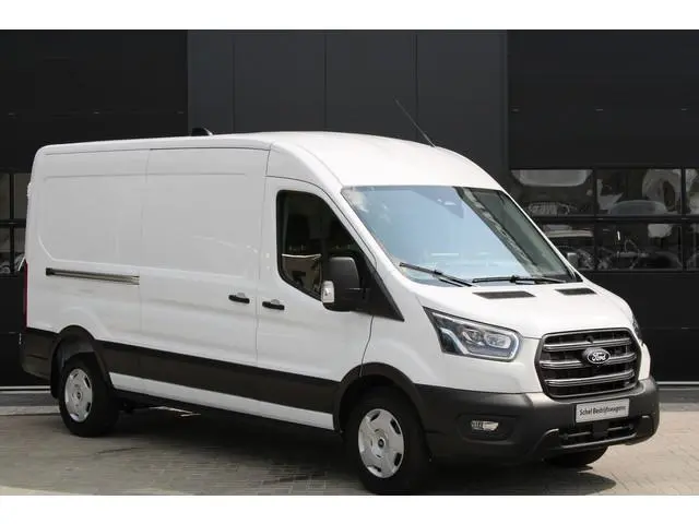 Ford Transit 350 2.0 TDCI L3H2 Trend 130pk Trend - Facelift - Xenon - Carplay - Android - Camera - A...