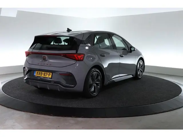 CUPRA Born Essential 62 kWh | CARPLAY | CLIMA | SOH 92,33% |