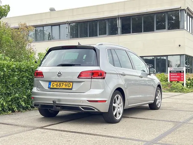 Volkswagen Golf Sportsvan 1.5 TSI ACT Highline |STOELVERW|AUTOMAAT|CARPLAY|CRUISE|CLIMA|PARKEERSENS|...