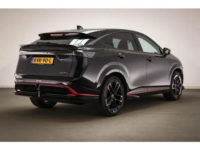 Nissan Ariya e-4ORCE Nismo 91 kWh | STUURVERWARMING | HEAD UP | DAB | APPLE | CAMERA | 20"