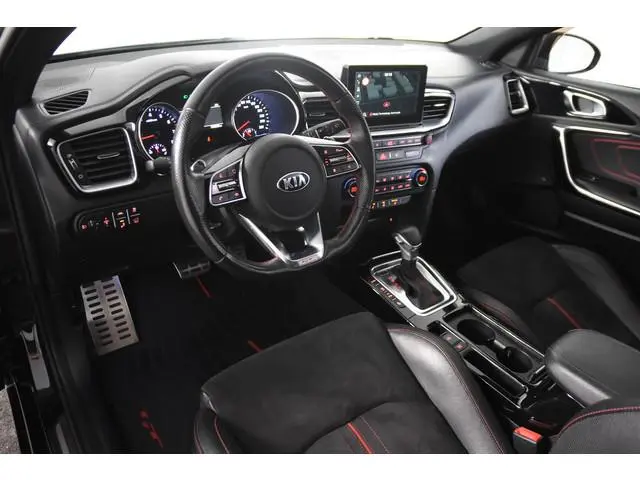 Kia ProCeed 1.6 T-GDI GT *Full-options*