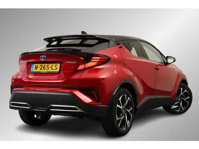 Toyota C-HR 2.0 Hybrid Style Limited, Trekhaak, BSM, Stoel & Stuurverwarming