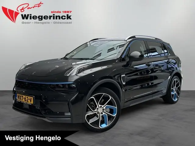 Lynk & Co 01 1.5 [ 360 GRADEN CAMERA | STOELVERWARMING | APPLE CARPLAY & ANDR