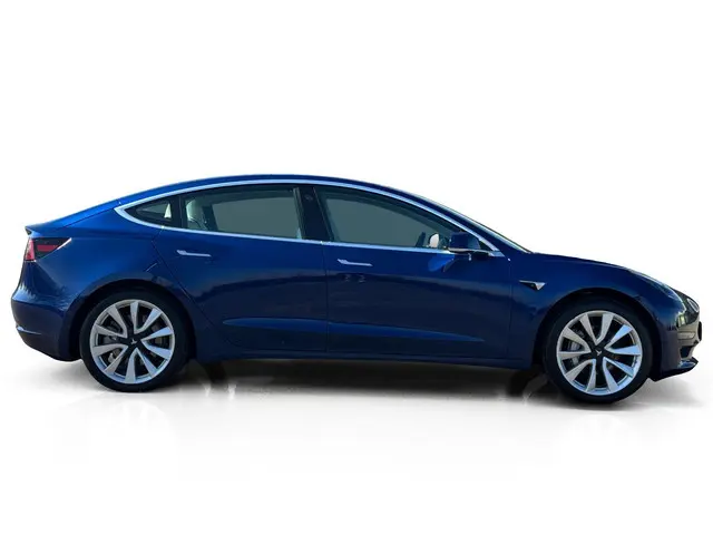 Tesla Model 3 Long Range 351 PK AWD 75 kWh ✅ Pano ✅ ACC ✅ Leder