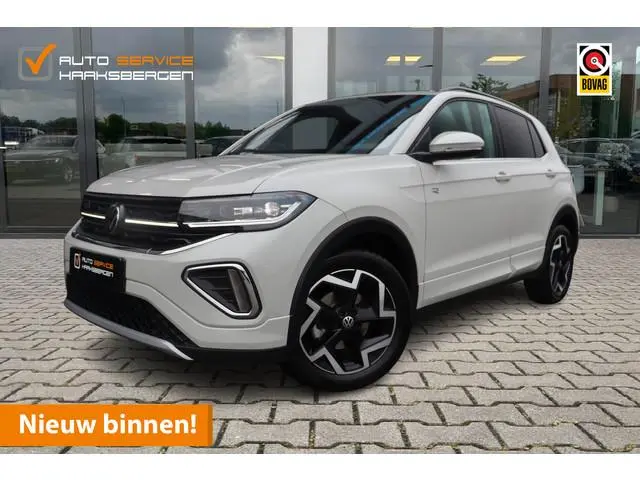 Volkswagen T-Cross 1.5 TSI R-Line | Trekhaak | Camera | ACC | Fabrieksgarantie |