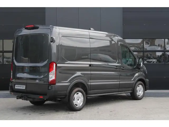 Ford Transit 350 2.0 TDCI L2H2 Trend 130pk - Facelift - Adaptive Cruise - Navigatie - Blind Spot - 3...