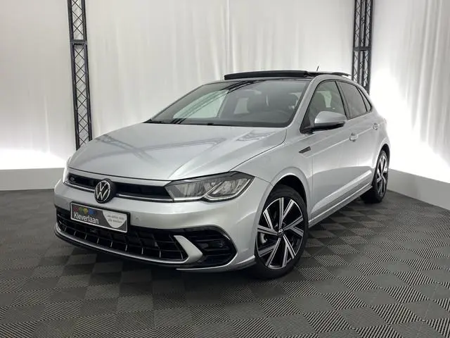 Volkswagen Polo TSi 110 pk R-Line Automaat | Pano dak | Navi | ACC | Apple Carplay | zeer compleet