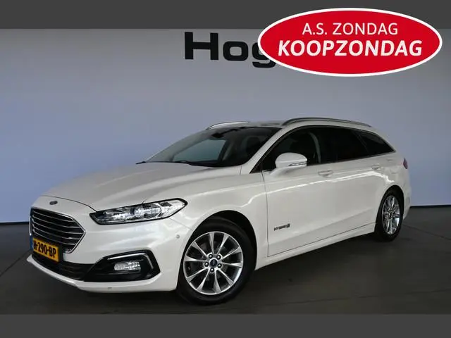 Ford Mondeo Wagon 2.0 IVCT HEV Titanium Clima Lichtmetaal Cruise Trekhaak Carplay Inruil 1e Eigenaar...
