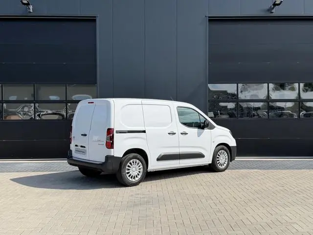 Toyota pro-ace