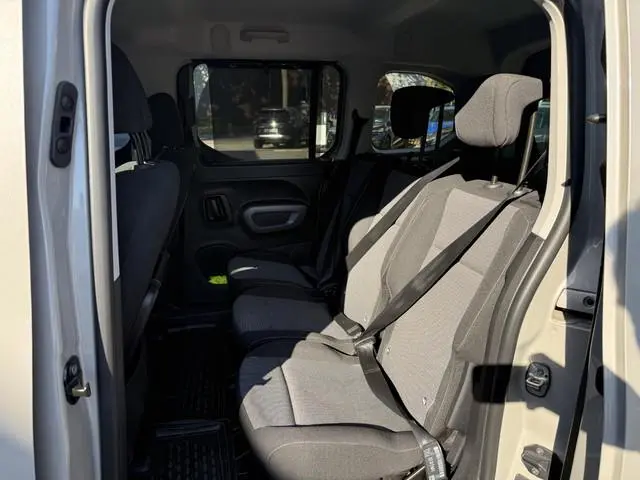 Toyota pro-ace