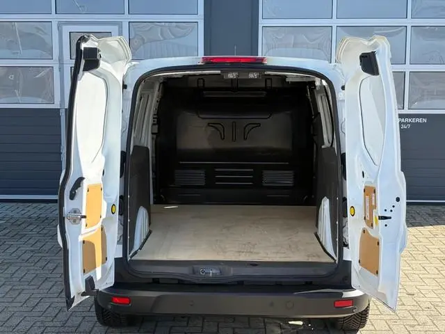 Ford Transit Connect 1.5 EcoBlue L2 Automaat LIMITED Lang / Navi / Cruise / Trekhaak / Camera