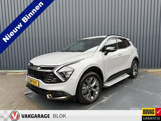 Kia Sportage 1.6 T-GDi Hybrid Dark Edition | Afnm Trekhaak | Treeplanken | Rijklaar!!