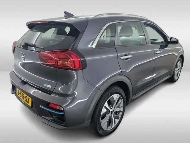 Kia e-Niro DynamicLine 64 kWh 3-Fase 1e-Eig. & Dealer-Onderh. BOVAG-Garantie. NL-Auto.