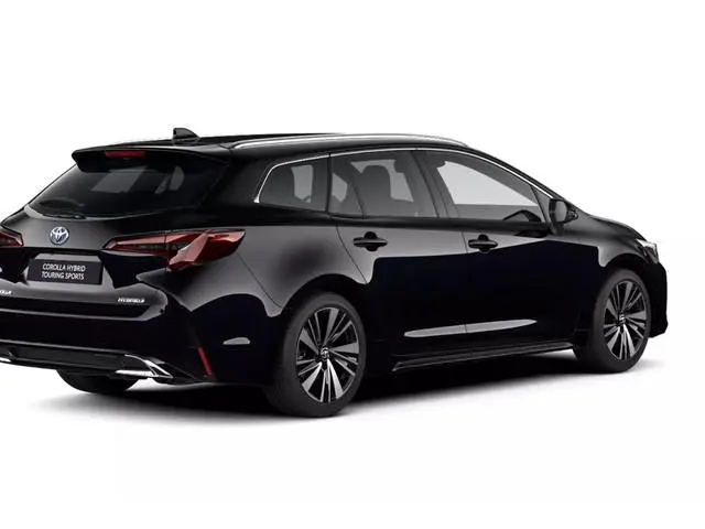 Toyota Corolla Touring Sports Hybrid 140 Dynamic , Nieuw en snel leverbaar (mei 2026) en met €3.000...