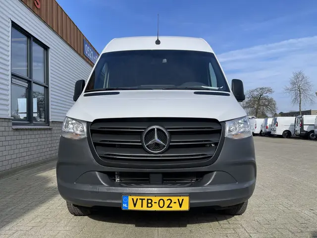 Mercedes-Benz Sprinter 317 1.9 CDI 170pk L3H2 RWD Functional / rijklaar € 33.950 ex btw / lease vana...