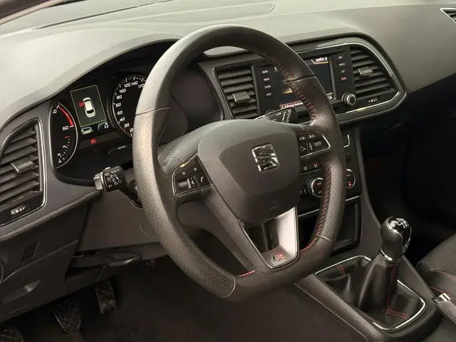 SEAT Leon 2.0 TDI FR | Led | Navi | Cruise | DAB | Stoelverwarming | Bluetooth | Parkeersensoren |
